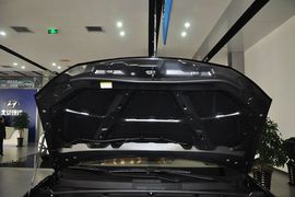 2013款现代途胜2.0L自动两驱舒适型