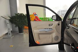 2013款现代途胜2.0L自动两驱舒适型