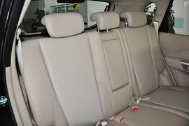 2013款现代途胜2.0L自动两驱舒适型