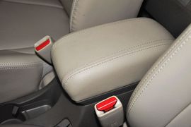 2013款现代途胜2.0L自动两驱舒适型