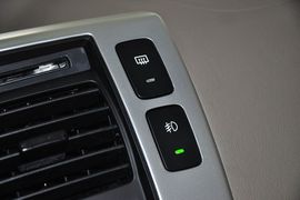 2013款现代途胜2.0L自动两驱舒适型