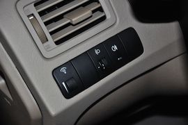 2013款现代途胜2.0L自动两驱舒适型