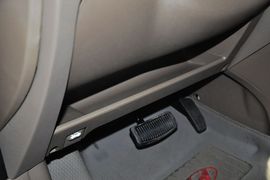 2013款现代途胜2.0L自动两驱舒适型