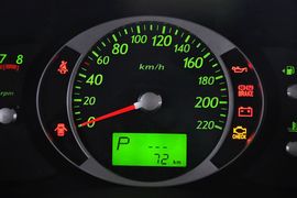 2013款现代途胜2.0L自动两驱舒适型