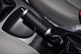 2012款全球鹰新自由舰1.3L手动时尚型Ⅲ