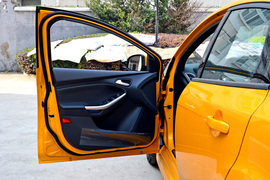 进口福特福克斯ST