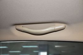 2013款现代途胜2.0L手动两驱时尚型