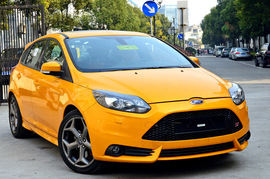 图解进口福特福克斯ST