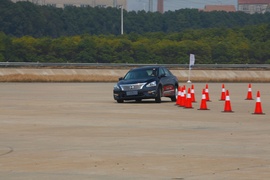 2013款新世代天籁试驾