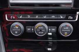 大众高尔夫7欧洲版冰雪实拍