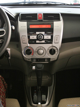 2008款本田City锋范1.8L自动豪华版实拍