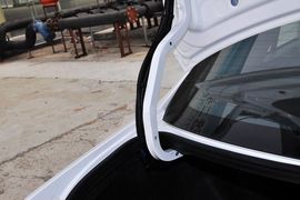 2013款丰田卡罗拉1.6L