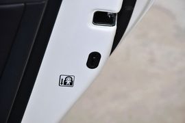 2013款丰田卡罗拉1.6L