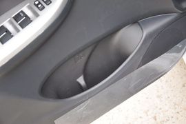 2013款丰田卡罗拉1.6L
