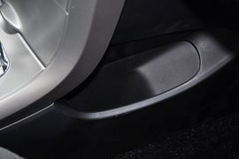 2013款丰田卡罗拉1.6L