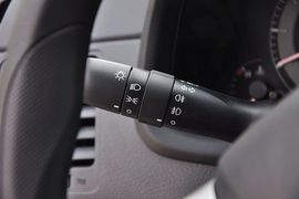 2013款丰田卡罗拉1.6L