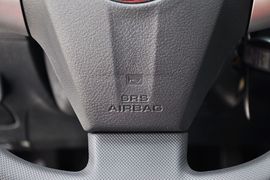 2013款丰田卡罗拉1.6L