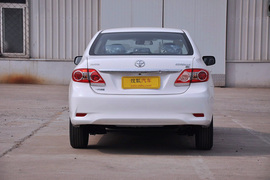 2013款丰田卡罗拉1.6L