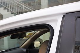2013款丰田RAV4