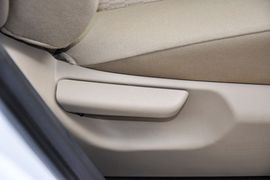 2013款丰田RAV4