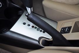 2013款丰田RAV4
