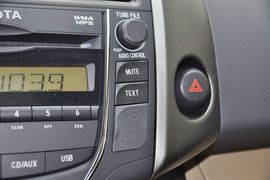2013款丰田RAV4