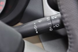 2013款丰田RAV4