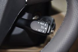 2013款丰田RAV4
