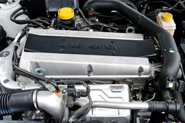 实拍北京汽车绅宝D320