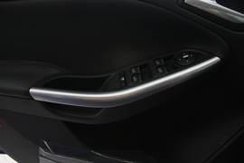 :2013款福克斯ST2.0T手动标准版到店实拍