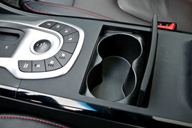 实拍北京汽车绅宝D320