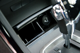 实拍北京汽车绅宝D320