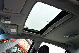 实拍北京汽车绅宝D320