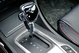 实拍北京汽车绅宝D320