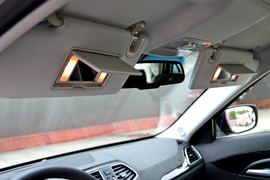 实拍北京汽车绅宝D320