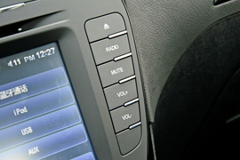 实拍北京汽车绅宝D320