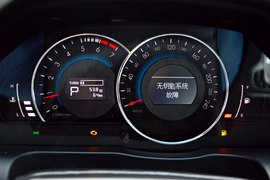 实拍北京汽车绅宝D320