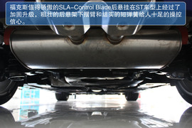 2013款福克斯ST2.0T手动标准版到店实拍