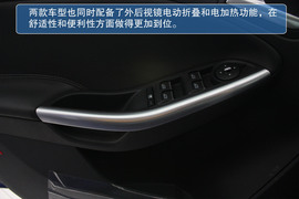 2013款福克斯ST2.0T手动标准版到店实拍