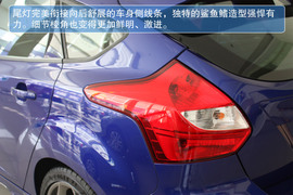 2013款福克斯ST2.0T手动标准版到店实拍