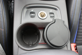 2013款福克斯ST2.0T手动标准版到店实拍