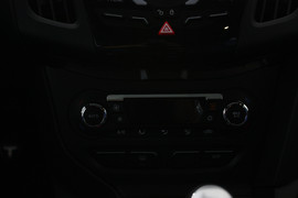 2013款福克斯ST2.0T手动标准版到店实拍