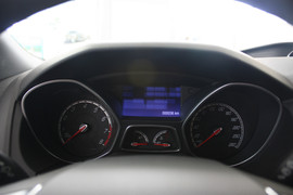 2013款福克斯ST2.0T手动标准版到店实拍