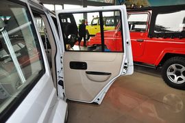 2011款北汽骑士S12