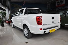 2013款北汽锐铃2.2L两驱豪华型