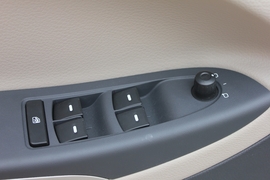 2013款吉利英伦SX7