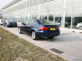 2009款宝马3外观