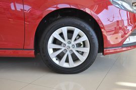 2013款MG6