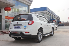 2013款吉利英伦SX7