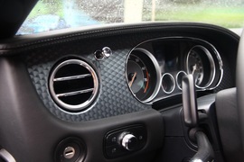 2013款宾利欧陆GT极速版试驾实拍